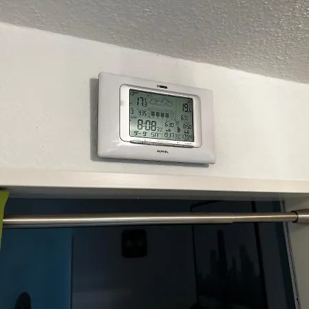 Apartment Frequent Traveler *